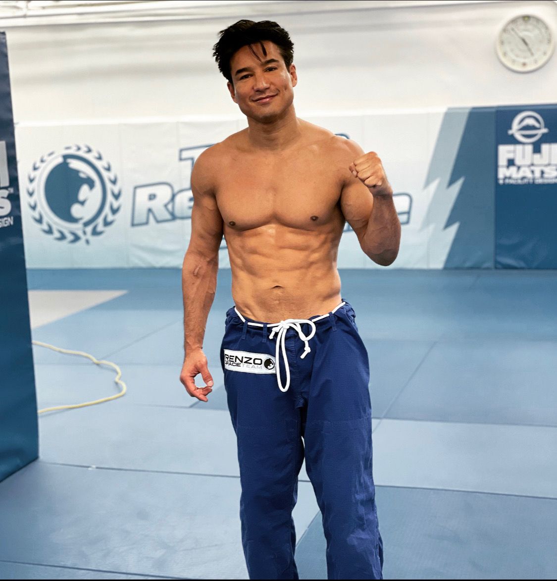 Mario Lopez Height